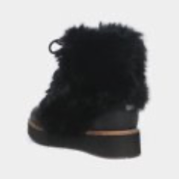 Australia Luxe Collective Fur Boots - NEW - Picture 6 of 6
